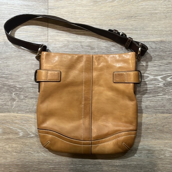 Coach SoHo slim duffle tan leather bag - Picture 2 of 7